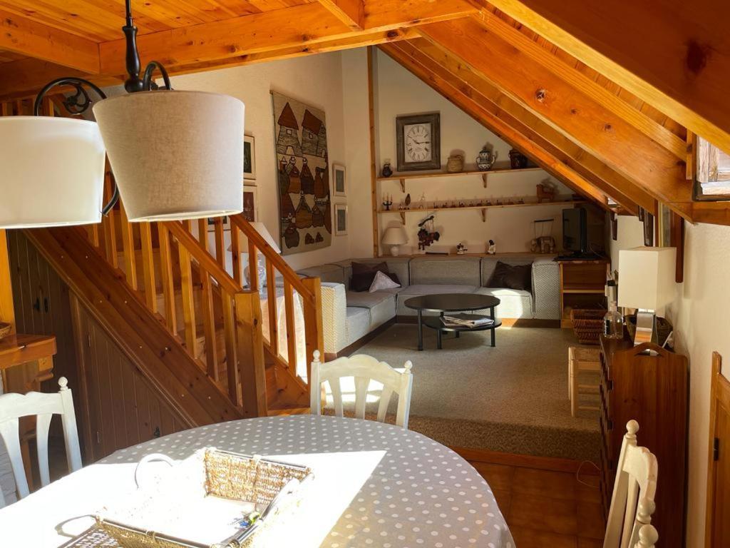 Duplex Con Encanto En Viella Extérieur photo